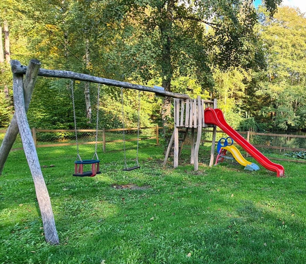 Ferienwohnung Am Waldsee Mit Schwimmbad 게른스바흐 외부 사진