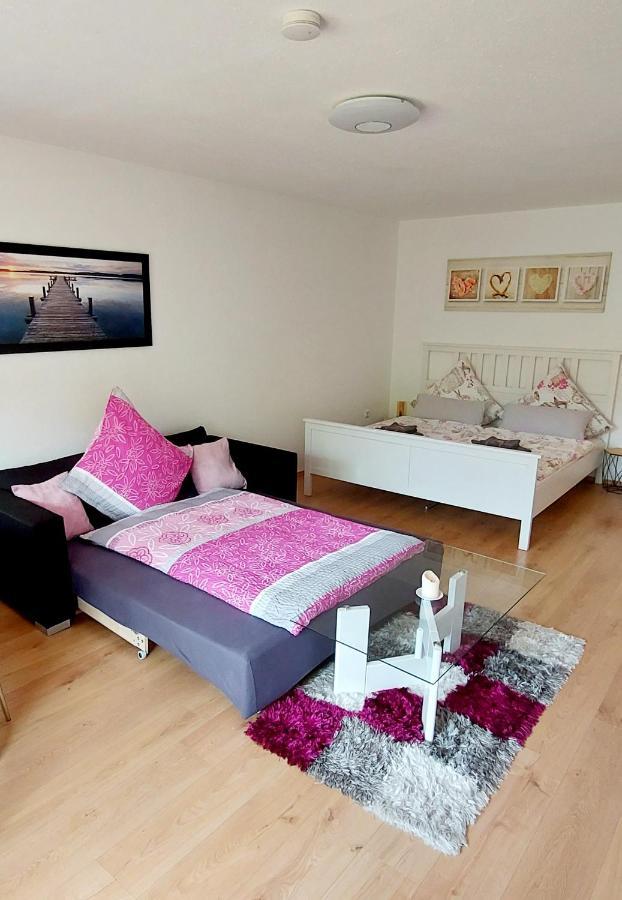 Ferienwohnung Am Waldsee Mit Schwimmbad 게른스바흐 외부 사진