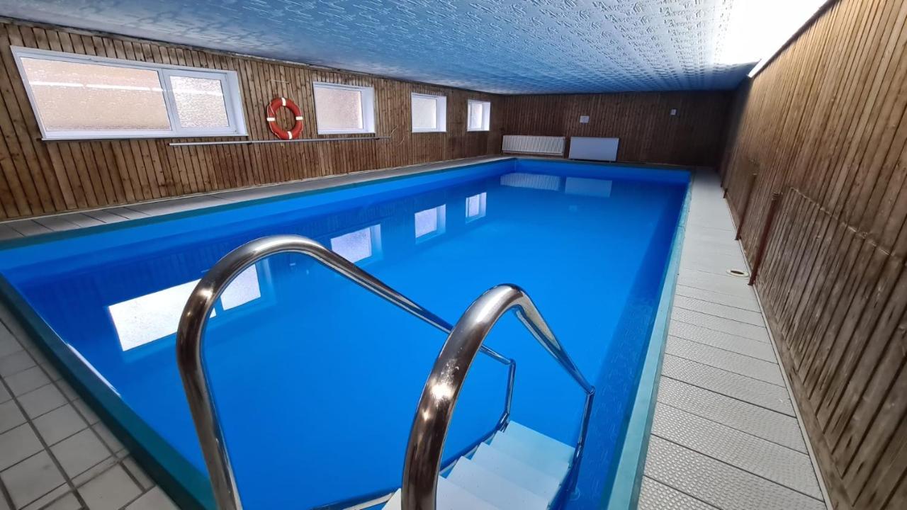 Ferienwohnung Am Waldsee Mit Schwimmbad 게른스바흐 외부 사진